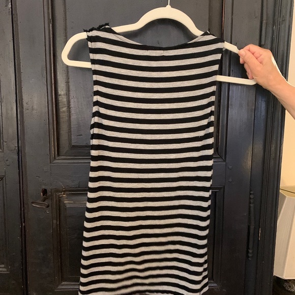 Kimchi black and gray tank - Picture 2 of 3